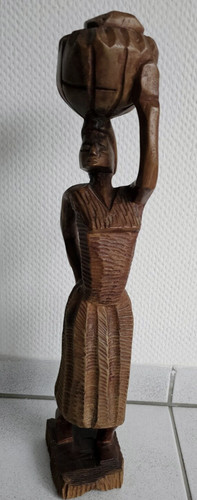 Hand geschnitzte afrikanische