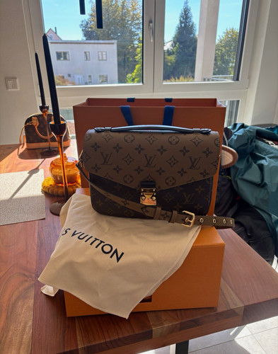 Louis vuitton pochette - louis,