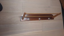 Wandgarderobe aus holz - wandgarderobe,