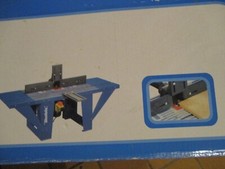 oberfräsen tisch Art.645697  Tischplatte aus Alu. Farbe blau, 1 mal gebraucht, 