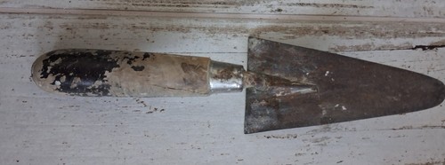 Antike dreieckige maurerkanne - antike,