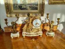 Hochfeine Bronze Pendule Kaminuhr,feuervergoldet,2Beisteller,H.35cmB.29cmT12cm