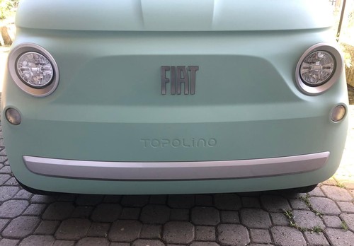 Vorderes fiat logo - fiat, für
