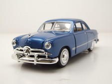 Ford Coupe 1949 blau