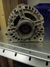 Lichtmaschine Generator 90A Bosch 028903028D / 0124325003 VW Golf 4 IV 
