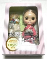 Neo Blythe Strawberry