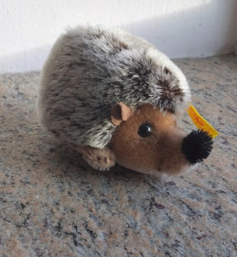 Steiff igel joggi - mit, knopf