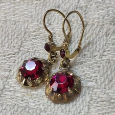 TRAUMHAFT ANTIKE FLORALE ART