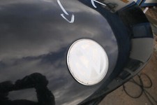 VW Beetle original Emblem Logo VW Zeichen 1C0853617A an der Haube