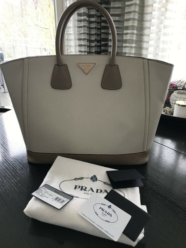 Prada tasche saffiano lux - prada,