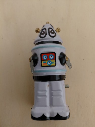 Roboter blechspielzeug 10cm - roboter,