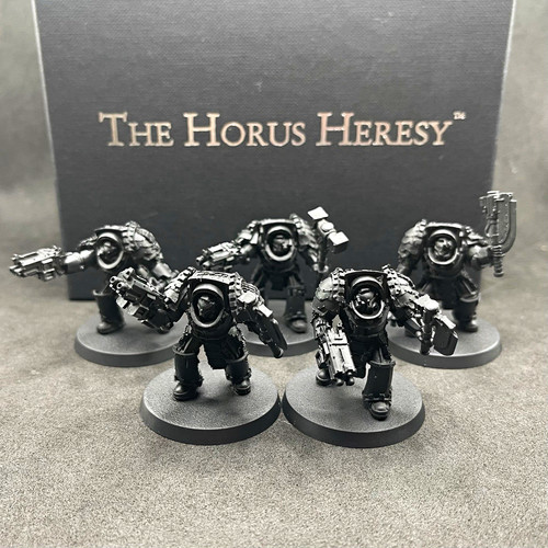 Warhammer iron hands legion - gw,