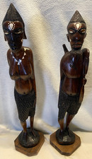 2x große geschnitzte