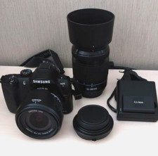Systemkamera SAMSUNG NX 11 mit Normal- und zusätzlichem Zoomobjektiv