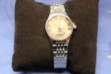 St. Leonhard Damen-Armbanduhr aus Edelstahl,  Uhr Quarz wasserdicht bis 5 atm