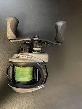 Abu Garcia Revo4 STX-L Baitcaster Rolle 6.6:1 Linkshand 11 Kugellager Top