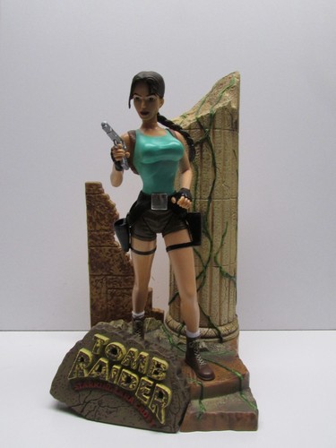 Tomb raider jungle outfit - in,
