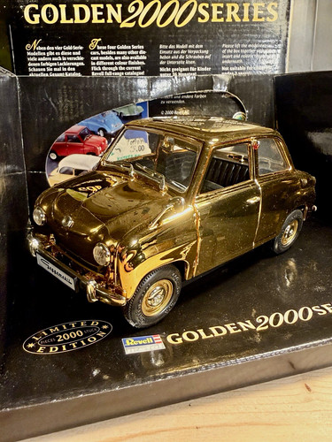 Revell golden 2000 - revell, series