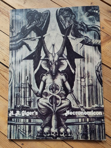 Giger s necronomicon - h.r., giger's