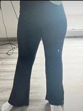 Schwarze H&M Schlaghose -