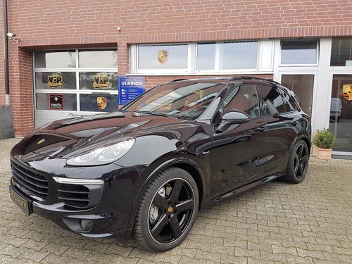 Porsche cayenne model - porsche,