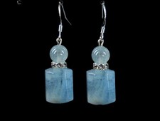 Schöne Ohrringe aus Aquamarin