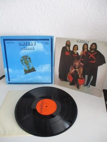 Vinyl omega - vinyl,
