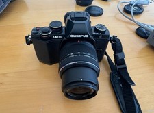 Olympus OM-D E-M10 16.1 MP