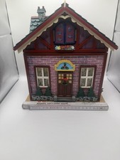 Spieluhr Haus mit Weihnachten