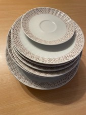 Porzellan Wunsiedel 13 Teller