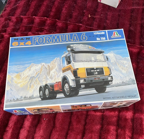 Italeri man 6x4 formula 24 - 6x4, 1:24