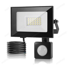 LED Fluter Strahler mit