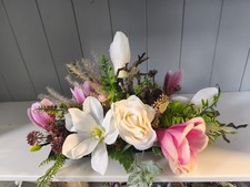 Frühlingsgesteck Tischdeko