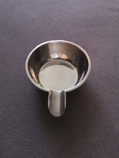 Kleiner Aschenbecher, eine