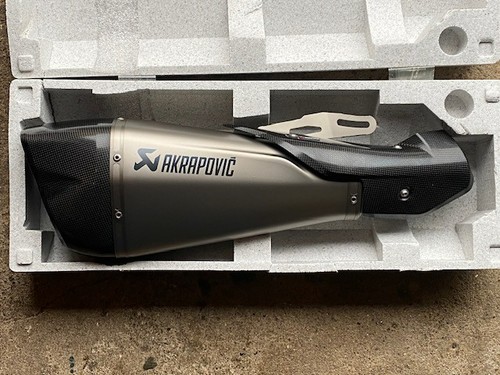 Akrapovic slip line - slip-on,