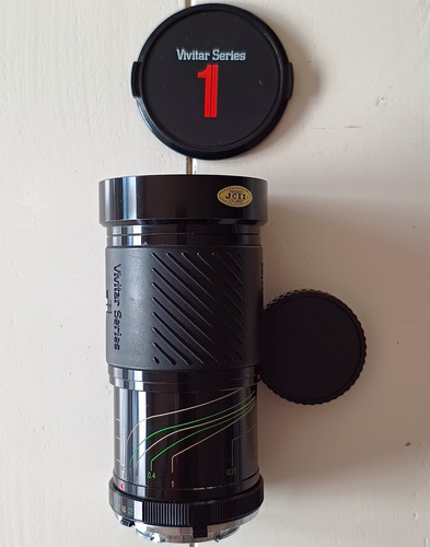 Vivitar series 105mm - series, 28-105mm