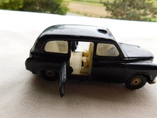 CORGI Austin London Taxi.Made