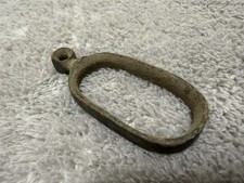 Antikes bronzenes Detail einer Schwertscheide aus dem 16. Jahrhundert