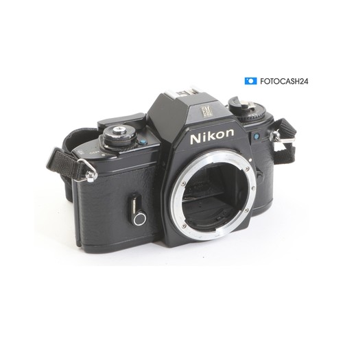 Nikon analog spigelreflex - em,