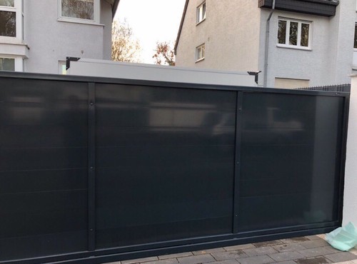 Schiebetor freitragend - schiebetor,