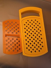 Tupperware Multi Muskat Küchenreibe oval Griff Rahmen Einsätze orange, neuwertig