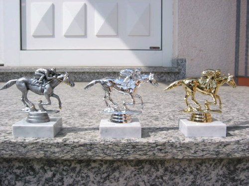 Pp416 pferd figur 3er serie - pferd,