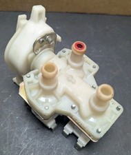 Original  Ventil Zulaufventil 3/4 Z 259 3X12L Miele 1565132, 1565131