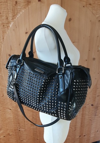Burberry studded schoulder - burberry,