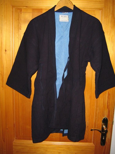 Kendo anzug mit bokken - anzug,