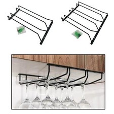 Weinglasregal unter dem Regal