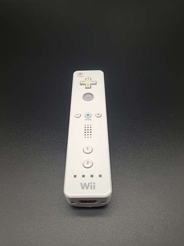 Nintendo wii controller - nintendo,