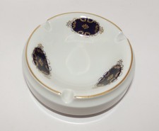 Aschenbecher Älteste