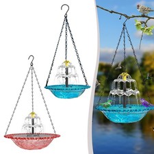 Vogeltränke mit Brunnen