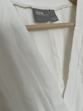 Asos Wickelkleid In Weiß